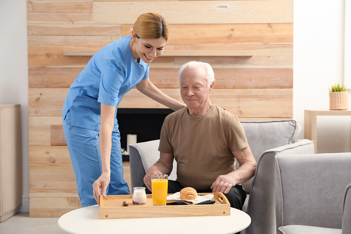 A 24-hour home care sitter for elderly adults provising 24/7 in-home care for a senior in Montgomery, Alabama